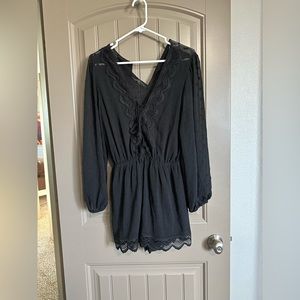 Express Lace Long Sleeve Romper M